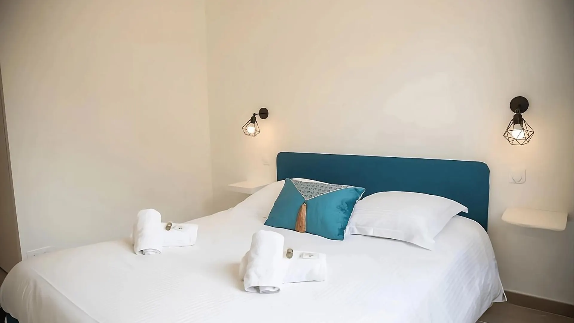 דירה Appartement Tout Confort Au Coeur D'אנטיב