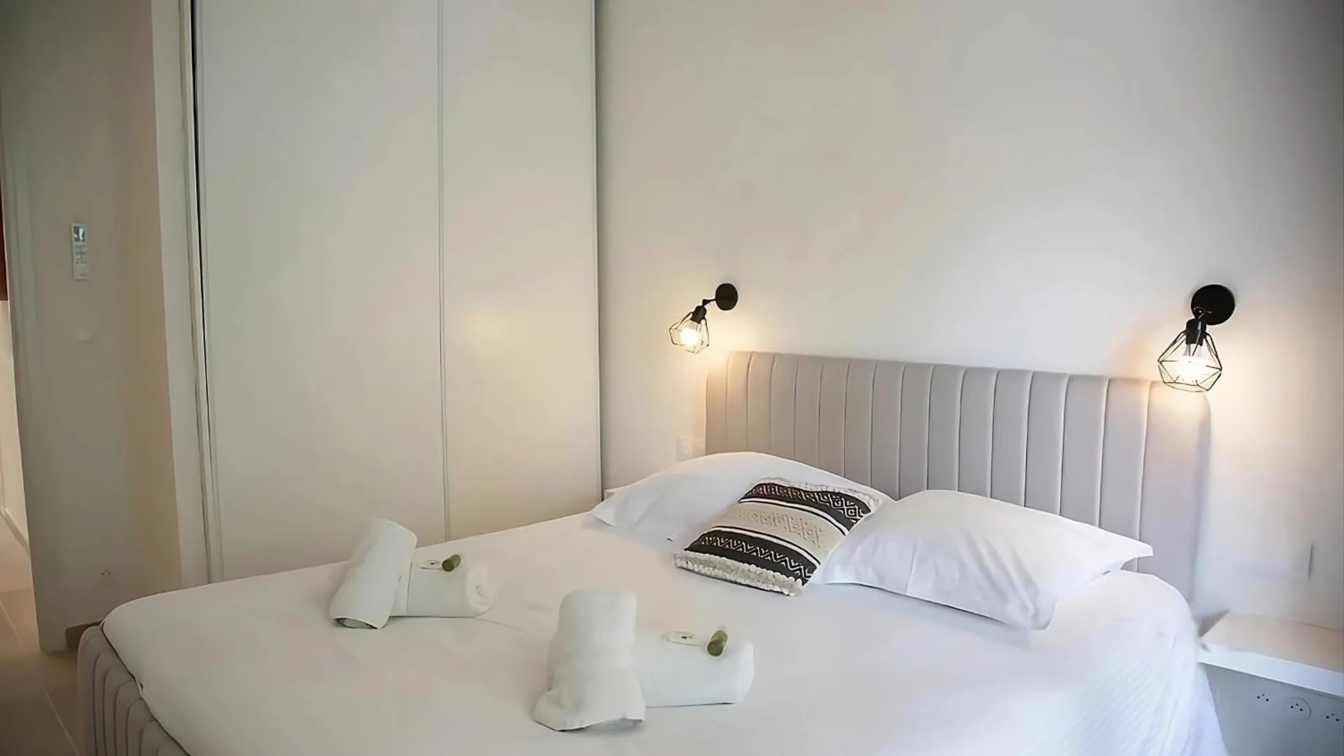 Appartement Tout Confort Au Coeur D'אנטיב דירה אנטיב