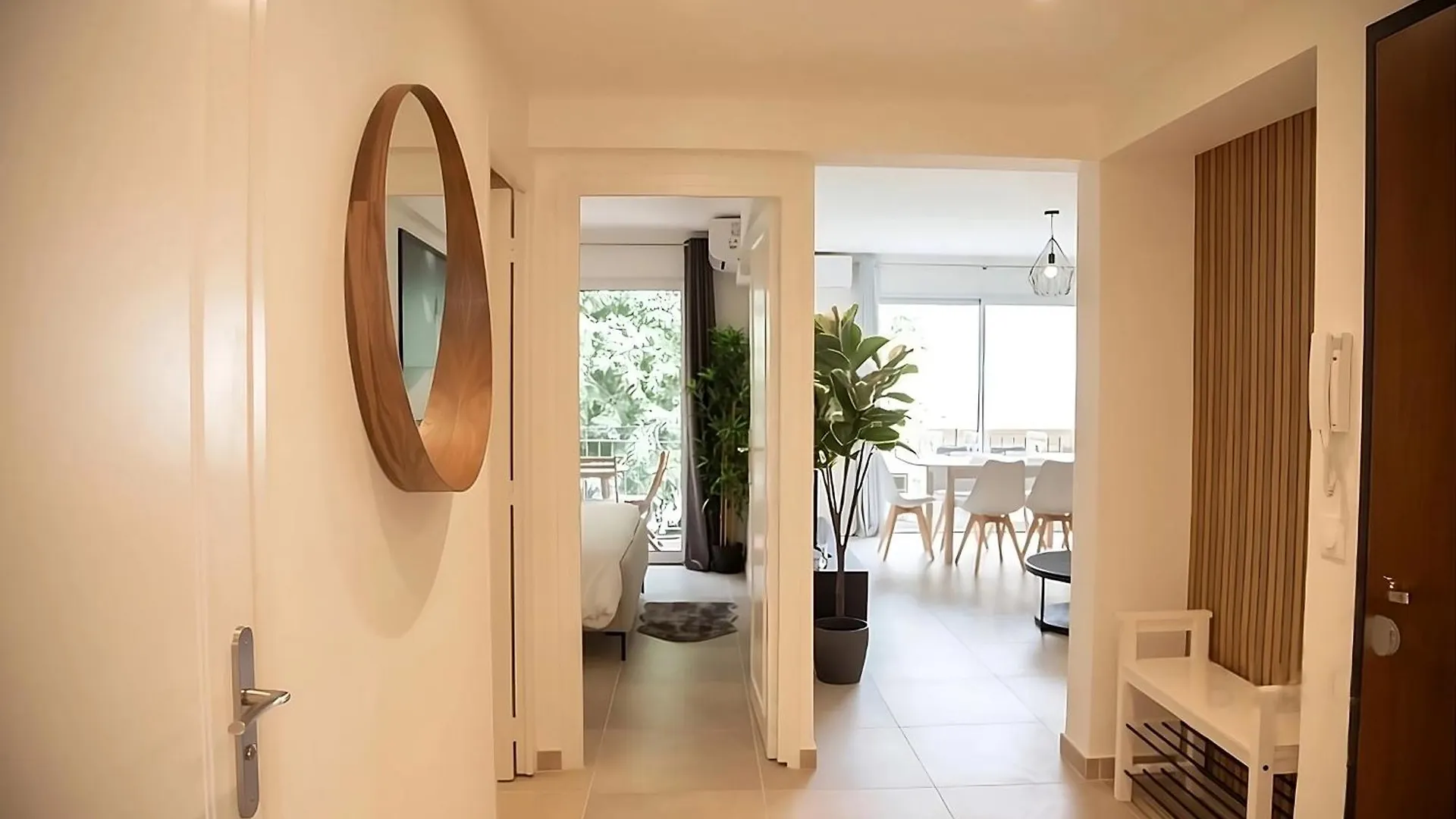 Appartement Tout Confort Au Coeur D'אנטיב דירה